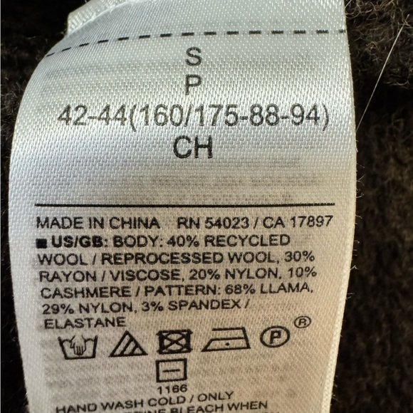 Banana Republic Brae Fair Isle Turtleneck Sweater Size Small Wool Cashmere - Picture 13 of 14